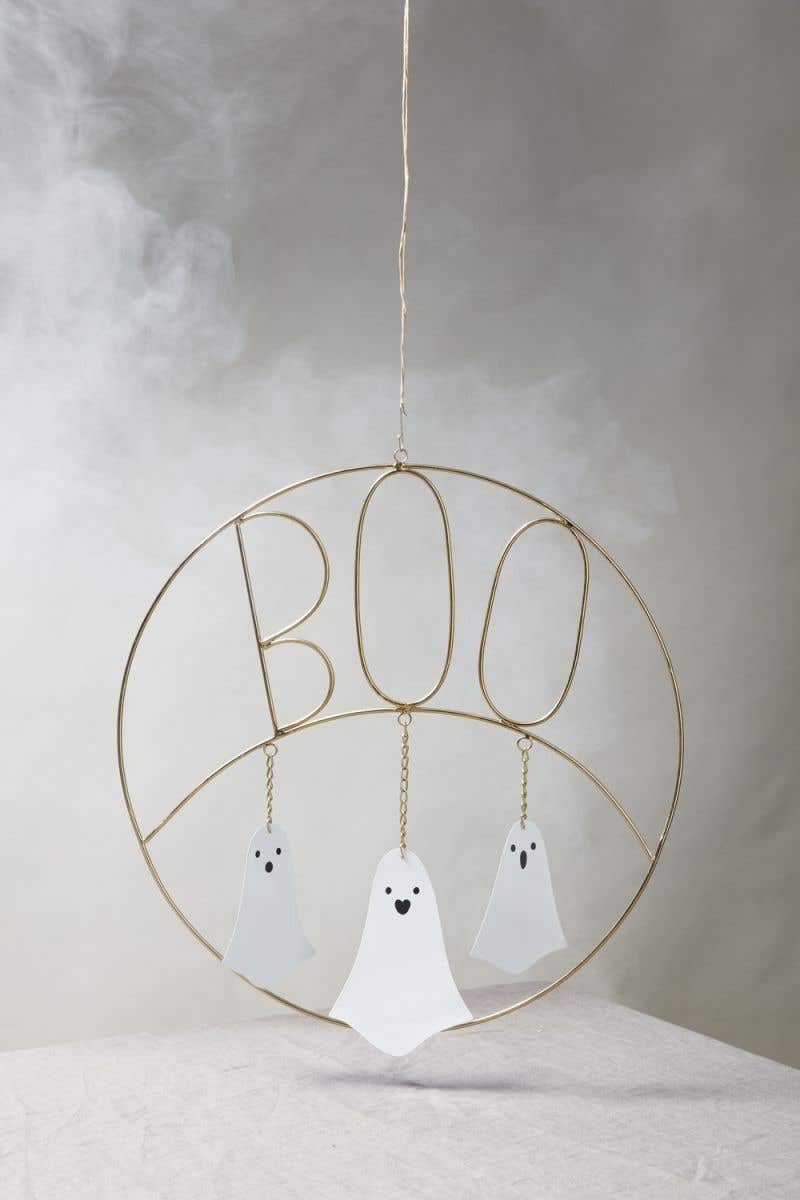 Friendly Ghost Wreath