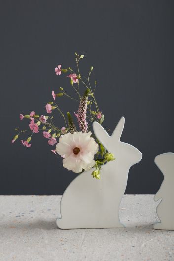 Simple Bunny Vase